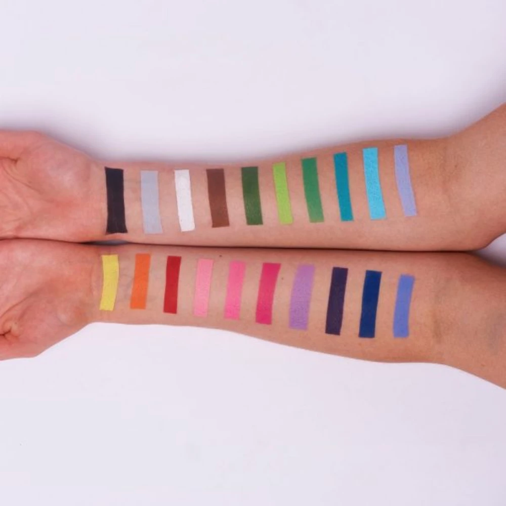 Snazaroo Face Paint, Red 6 Snazaroo Face Paint, Red - Image 4