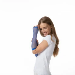 Fishnet Gloves, Blue -Snazaroo Sales gloves netted blue 1991 df5be89692